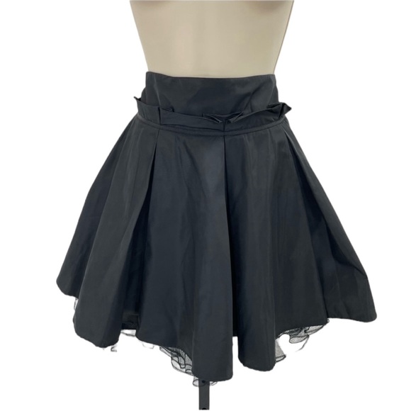 Dolce & Gabbana Dresses & Skirts - ❣️🎉HP❣️🎉 Dolce & Gabbana Skirt 4 Black